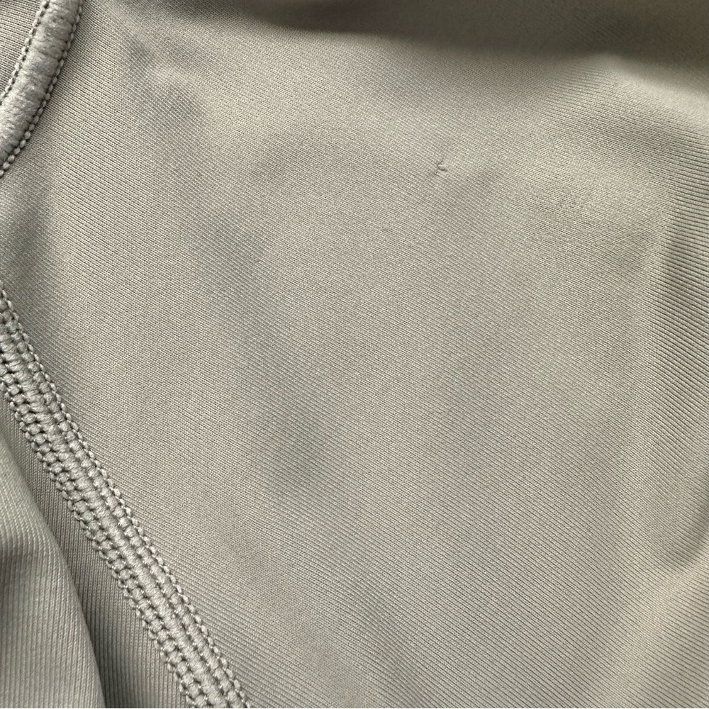 O’Neill Rashguard - Picture 7 of 7